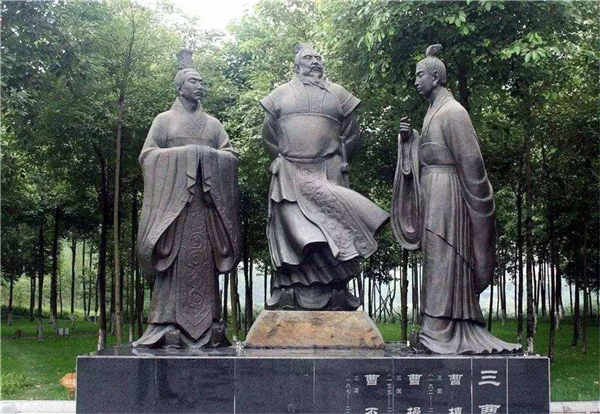 曹植雕塑.jpg 曹植雕塑.jpg