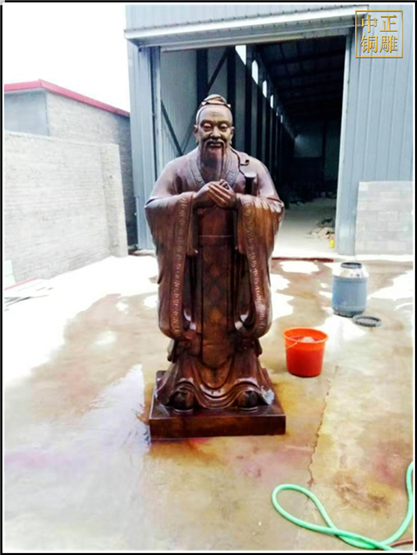 室外雙手合十孔子鑄造廠家.jpg 室外雙手合十孔子鑄造廠家.jpg