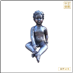 西方小孩坐像銅雕塑 