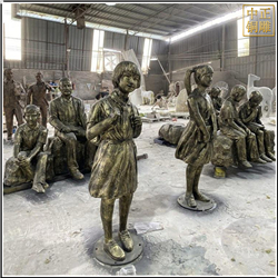 小女孩背書(shū)包人物銅雕塑 小女孩背書(shū)包人物銅雕塑