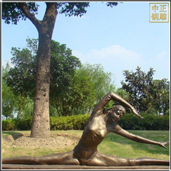 鑄銅少女運(yùn)動雕塑 鑄銅少女運(yùn)動雕塑