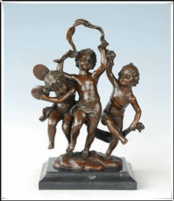 孩子嬉笑打鬧銅雕塑