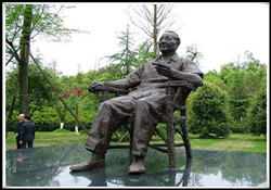 鄧小平人物雕塑圖片